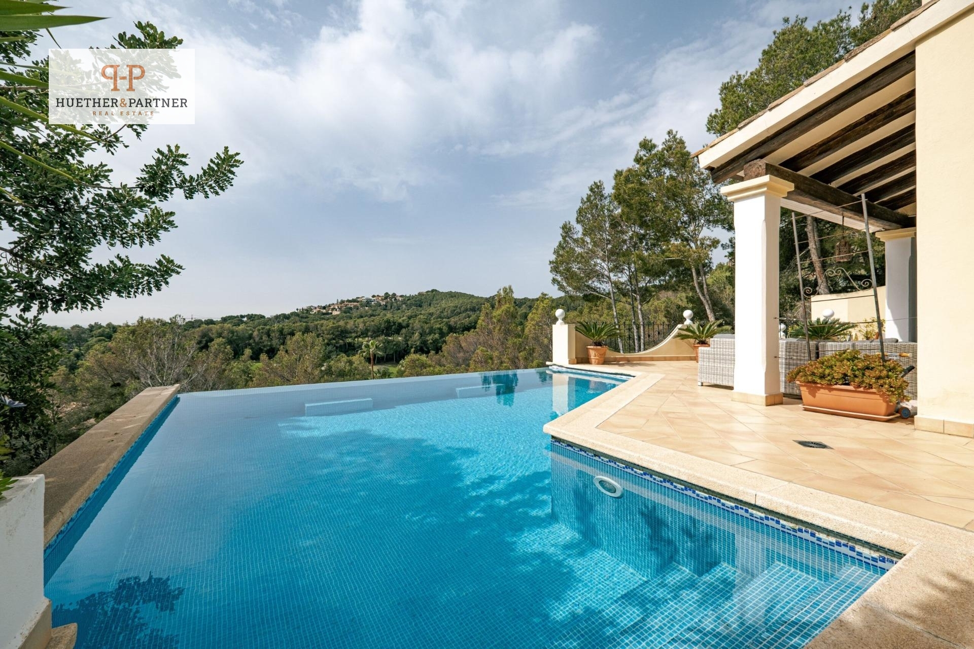 Mallorca - Exklusive Meerblick-Villa mit Infinity-Pool in Toplage von Bendinat