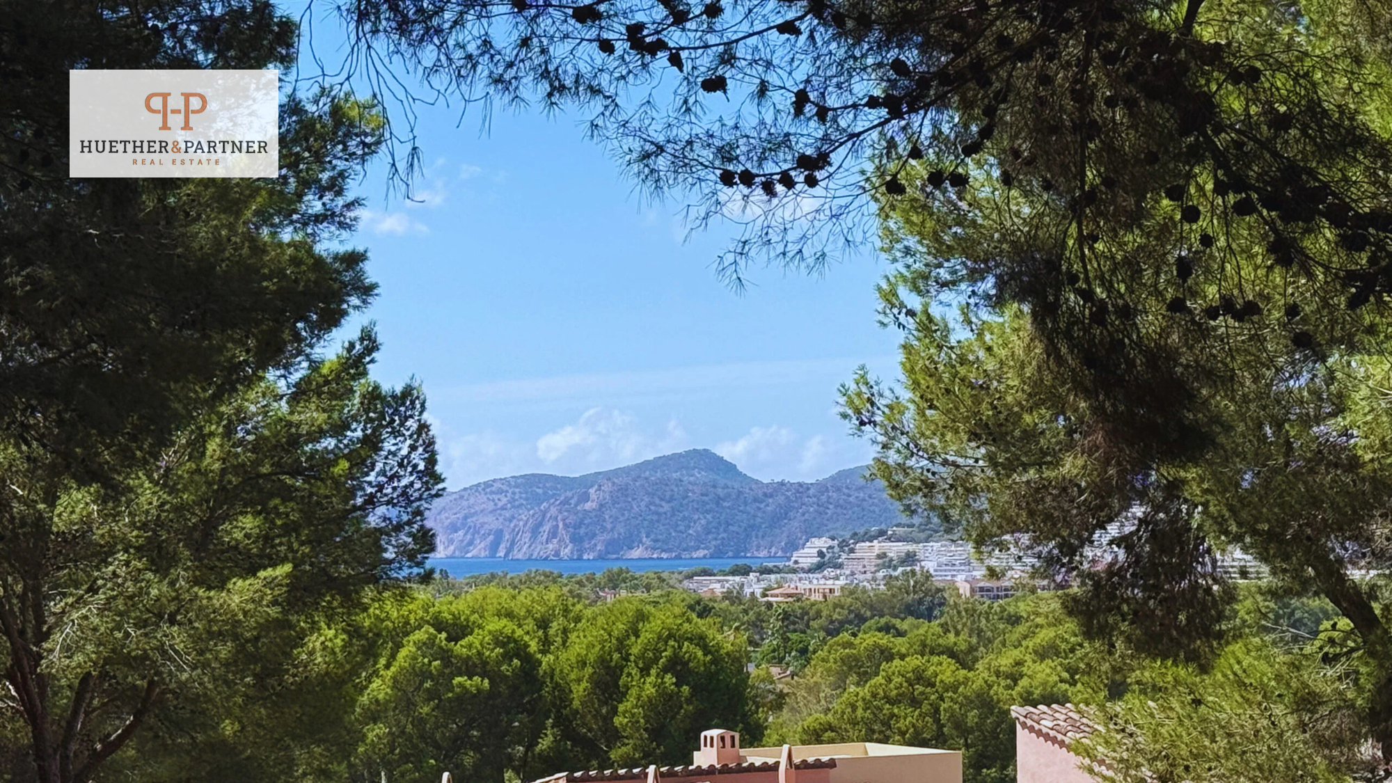 Stilvolle Luxus-Wohnung mit großer privater Terrasse in Toplage von Santa Ponsa