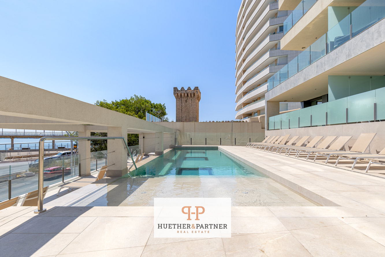 Exklusives Neubauapartment mit Meer- und Hafenblick am Paseo Marítimo in Palma