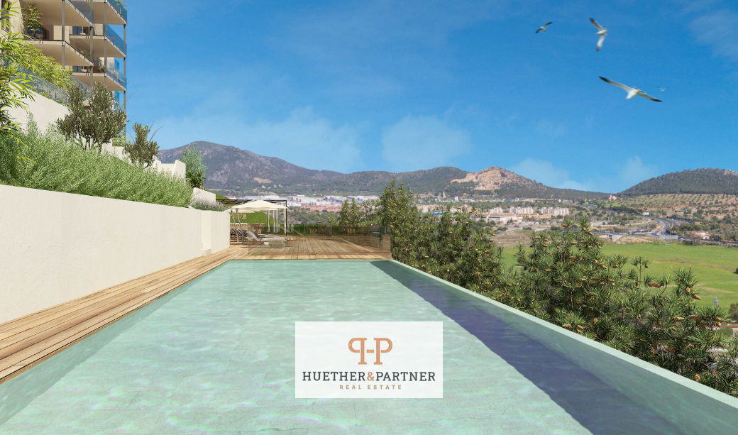 Luxuriöse Penthouse-Wohnung mit Meerblick und privatem Pool auf der Dachterrasse in Santa Ponsa