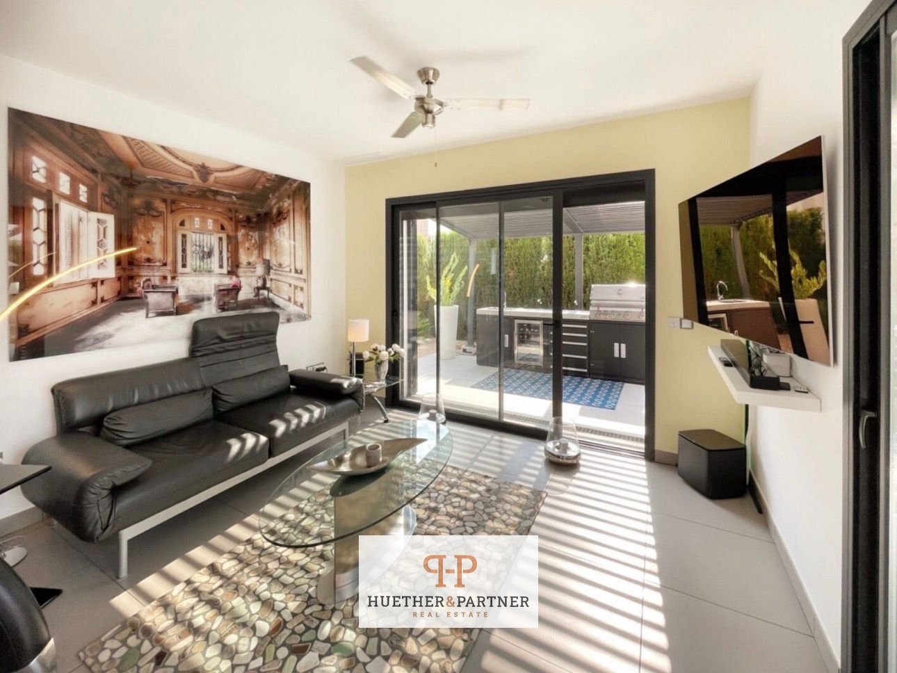 Exclusive Luxusvilla auf Mallorca kaufen - Designer-Bauhausvilla mit Pool, Meerblick, nahe Golfplatz