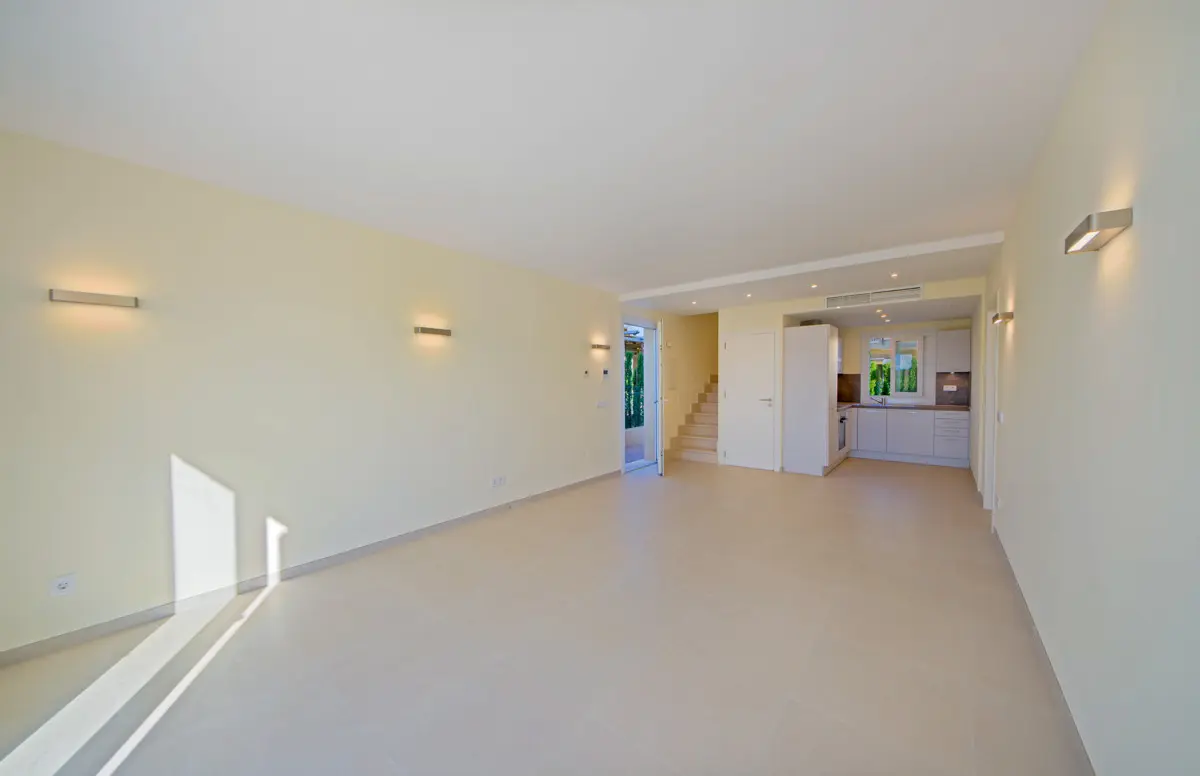 Freistehendes 3-SZ-Chalet in gepflegter Gemeinschafts-Pool-Anlage - nahe dem Es Trenc