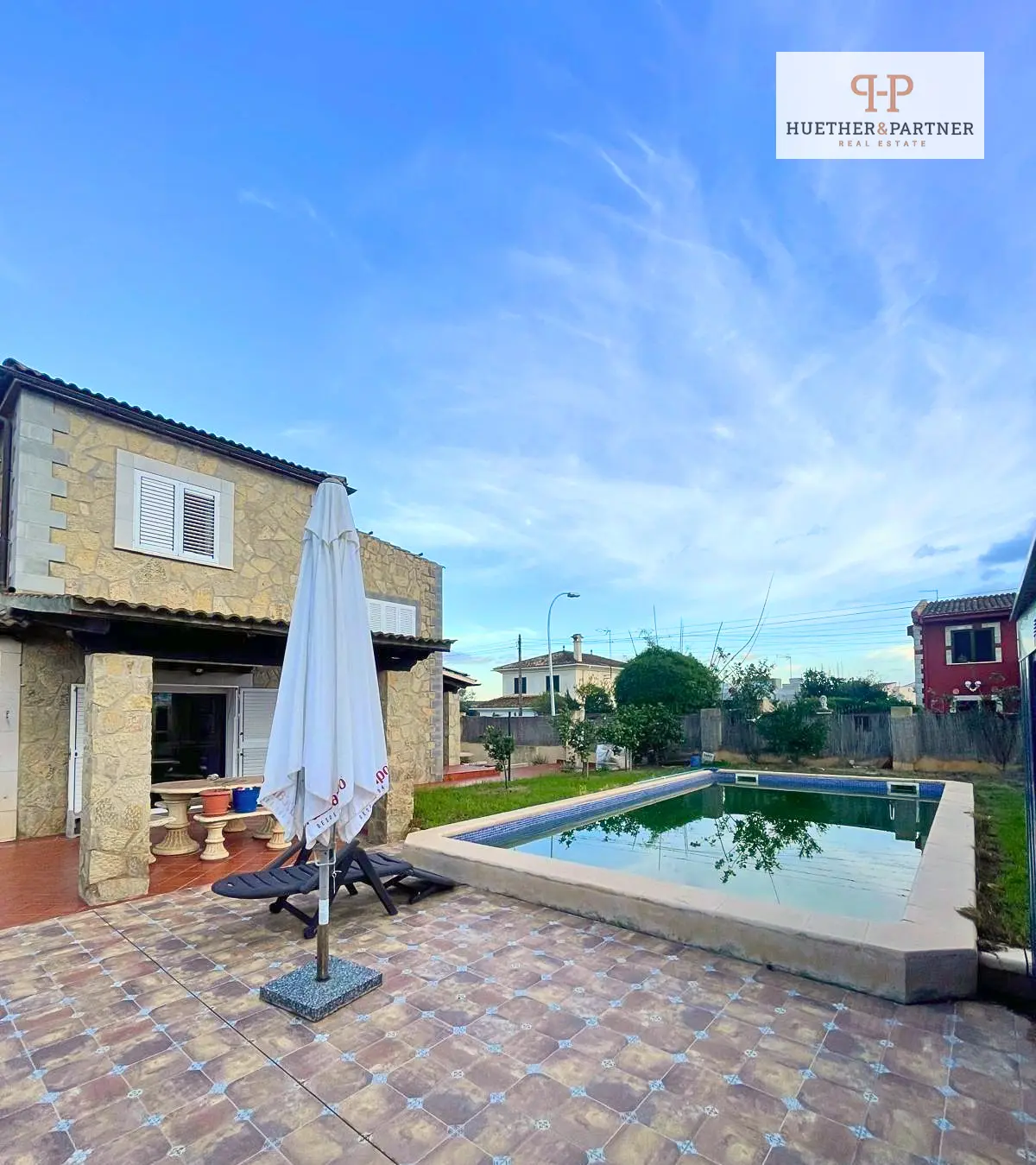 Großzügige Villa mit Garten, Pool & 5 Schlafzimmern in Son Ferrer – Calvià