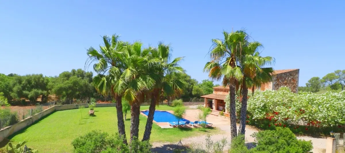 Mediterrane Finca in Campos mit Pool in ruhiger Lage