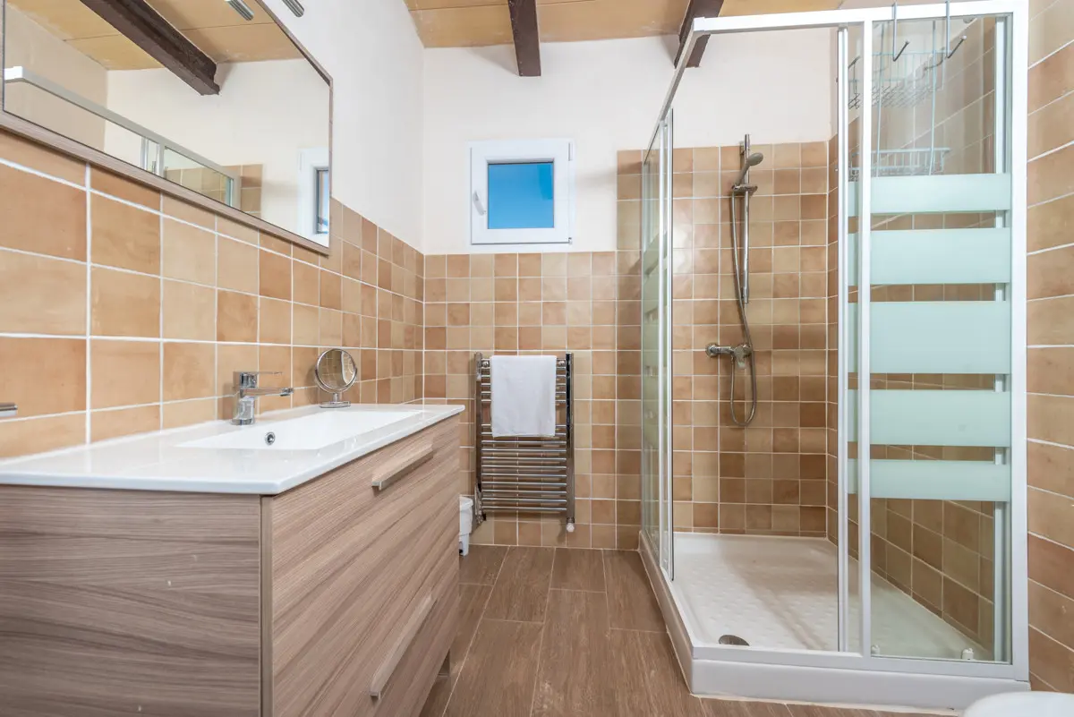 Finca mit Pool, Studio & Tennis in idyllischer Landlage — Foto 10