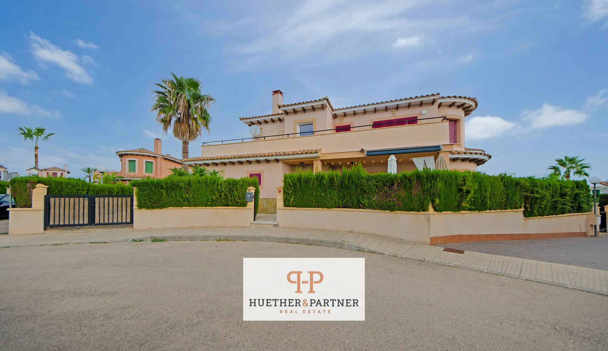 Haus in Cala Murada mit Dachterrasse in ruhiger Sackgassenlage