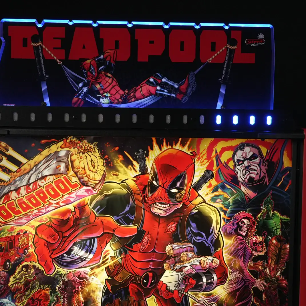 Deadpool Edge Lit Plastic Topper Plate