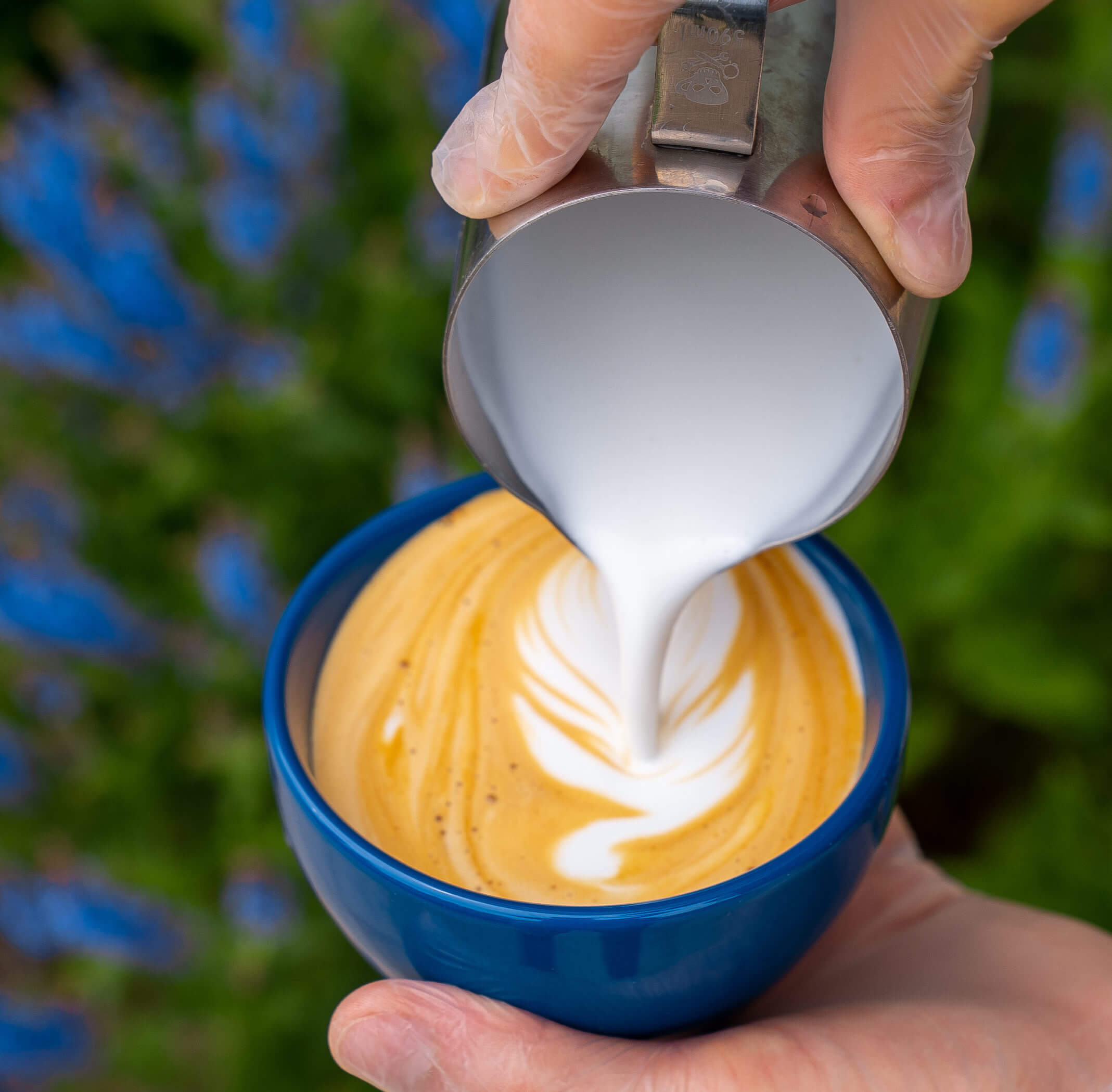 pastry v. seasonal cocktails round table