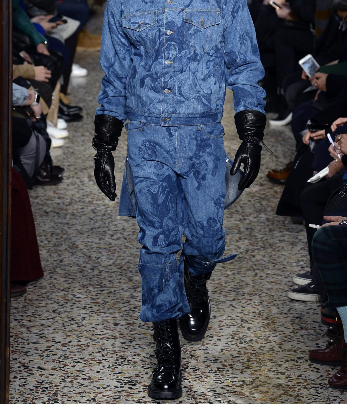 Moschino fall 2017 Cupid Print Denim