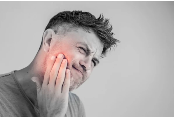 A stitch in time – before cracked tooth syndrome becomes pulpitis