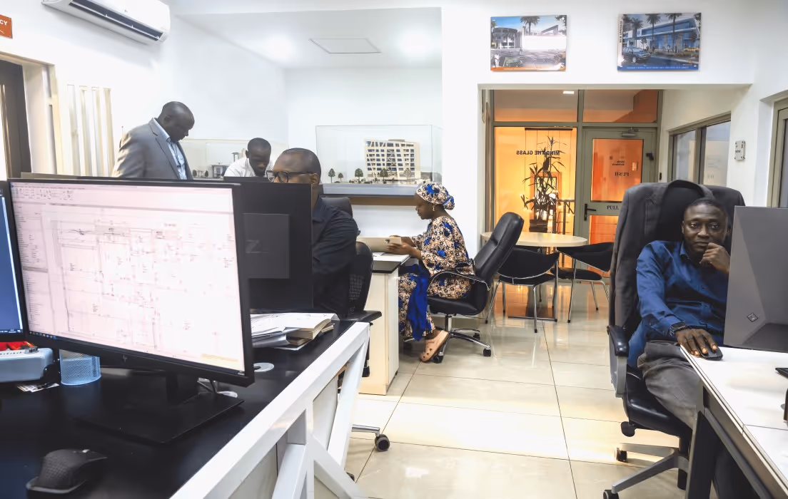 image of school exterior (for a preschools & daycare)