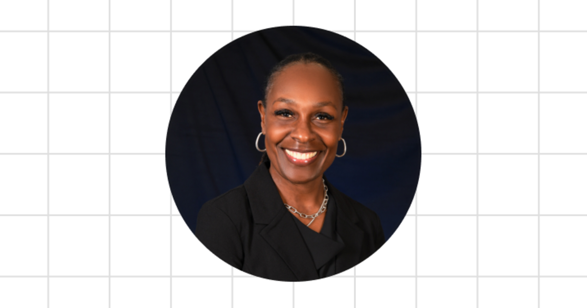 Meet Dr. Shack Headshot