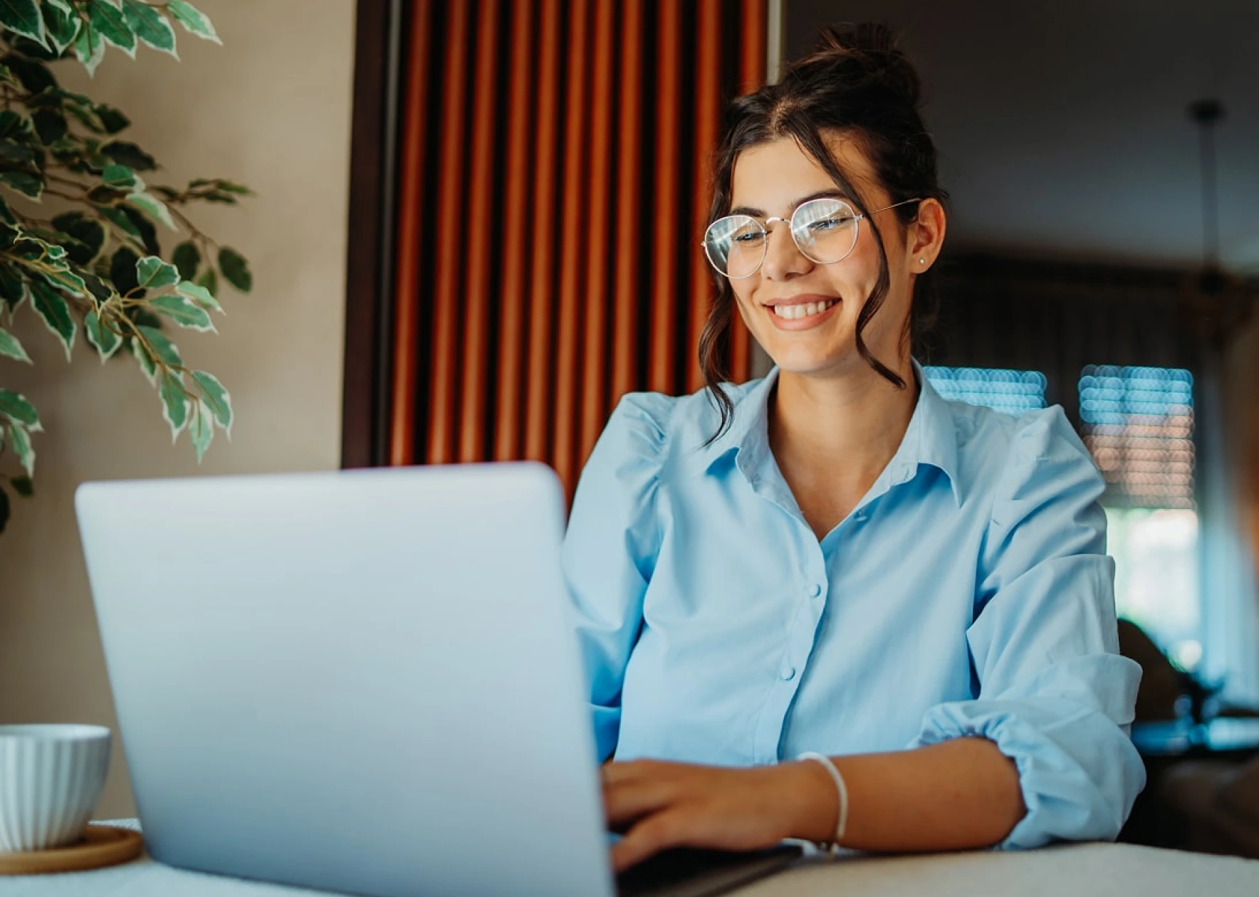 Arodesk-testimonial-image