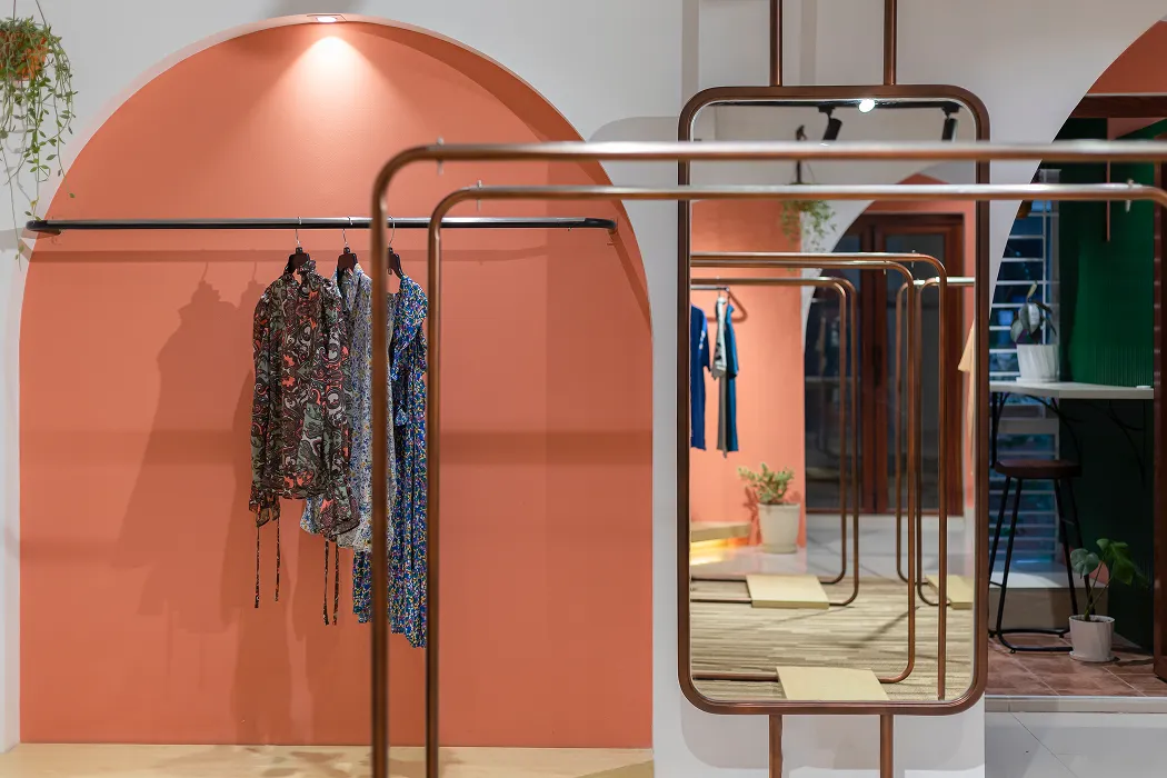 Green Style Sourcing Image