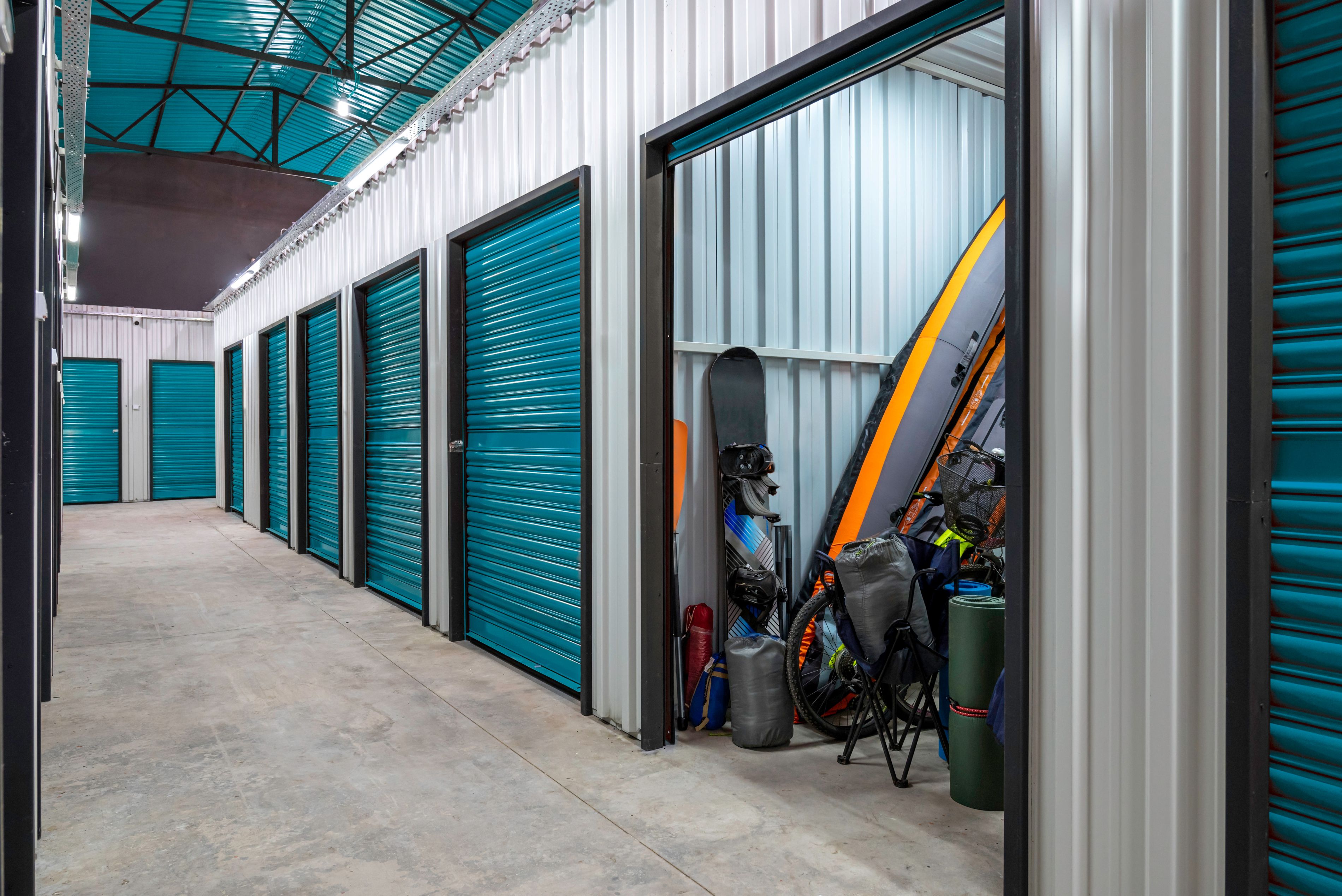 Differenza tra deposito mobili e self storage: guida alla scelta