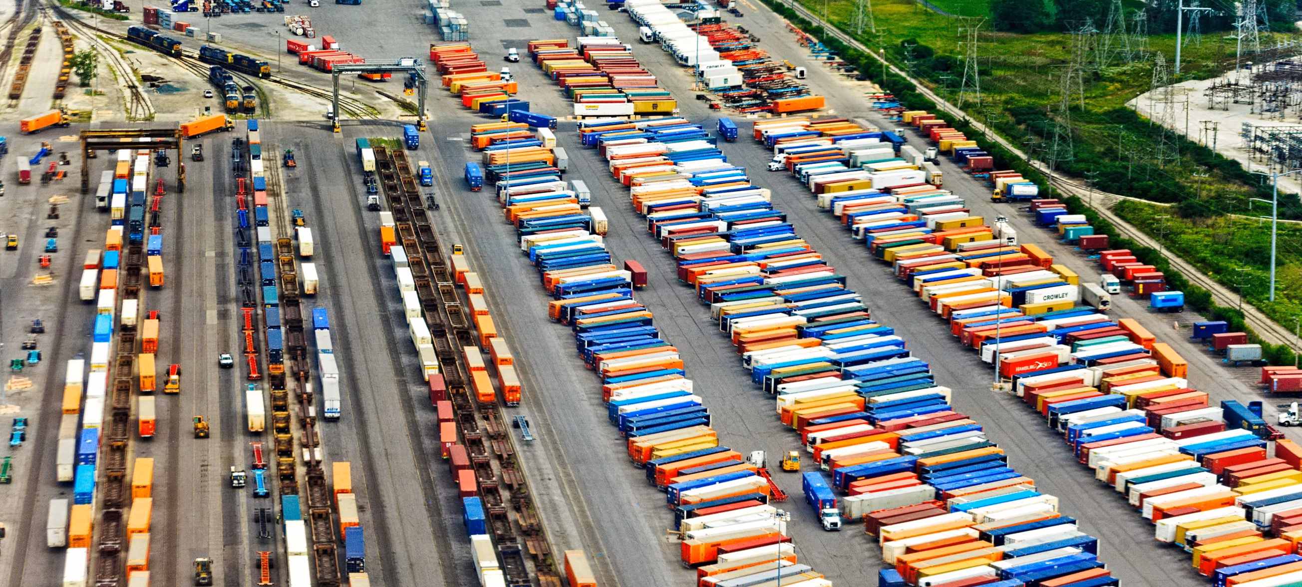 Desbloqueando a visibilidade da cadeia de suprimentos com a IoT em logística e transporte