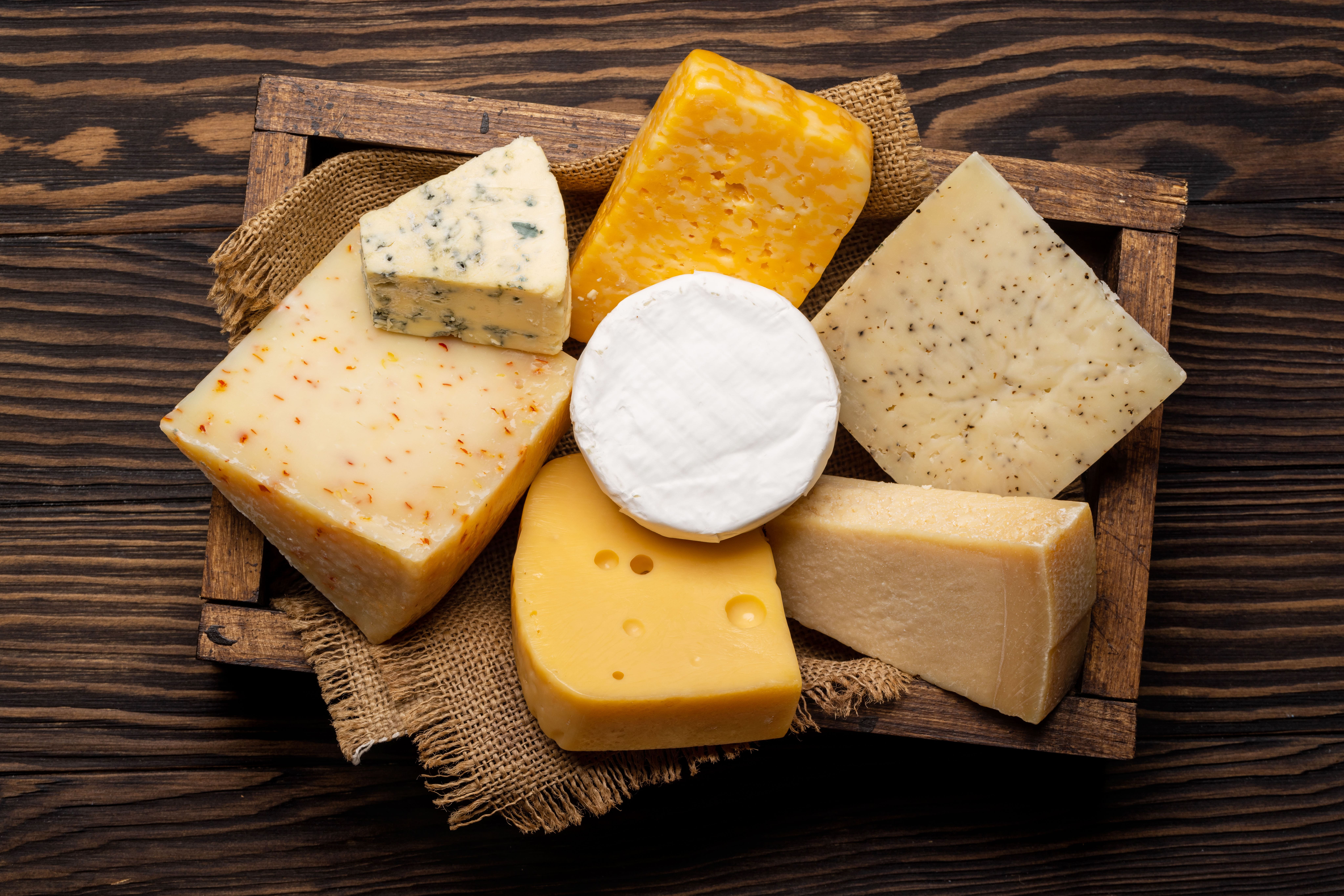 Matching Cheese to Your Daily Rhythm: A Practical Guide to European Organic Products 🧀⚡ 
