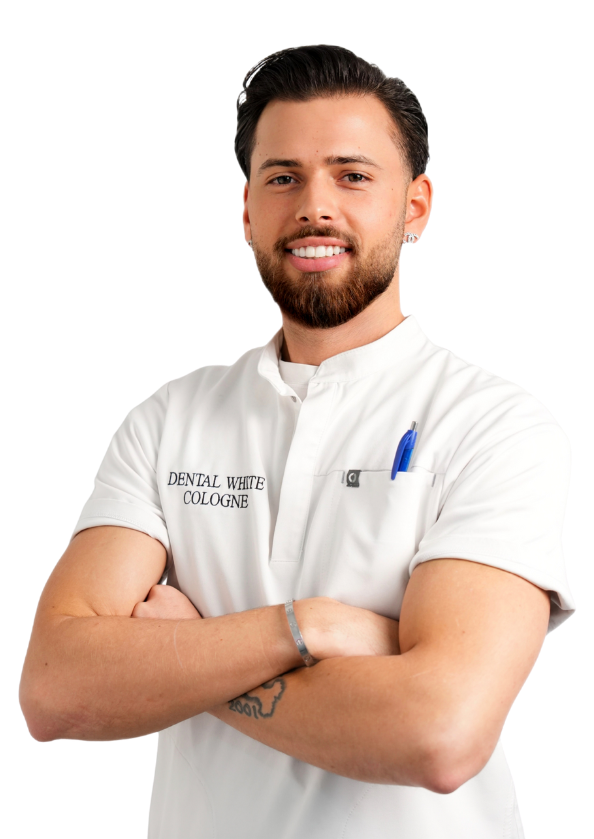 Justin Stolper Senior Costumer Manager bei Dental White Cologne