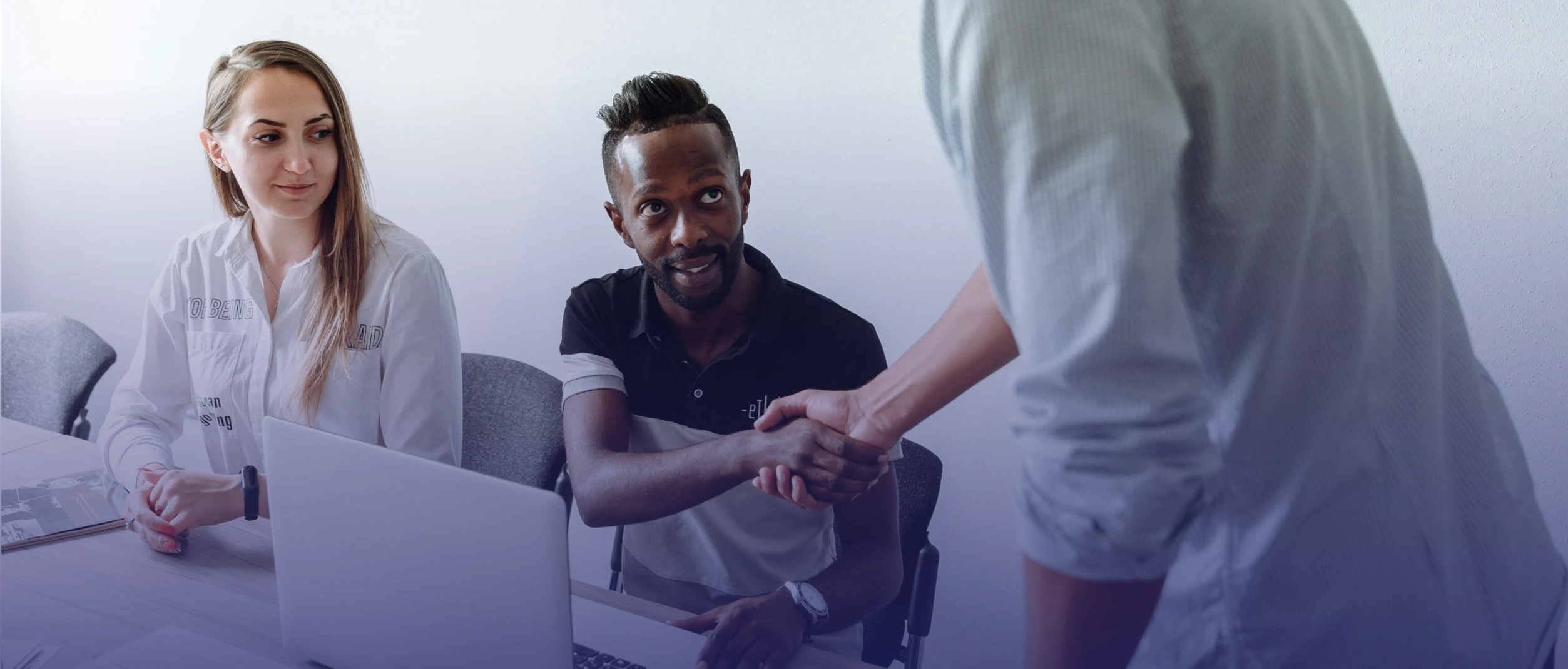 A comparative between Docker and Rancher, two container solutions.