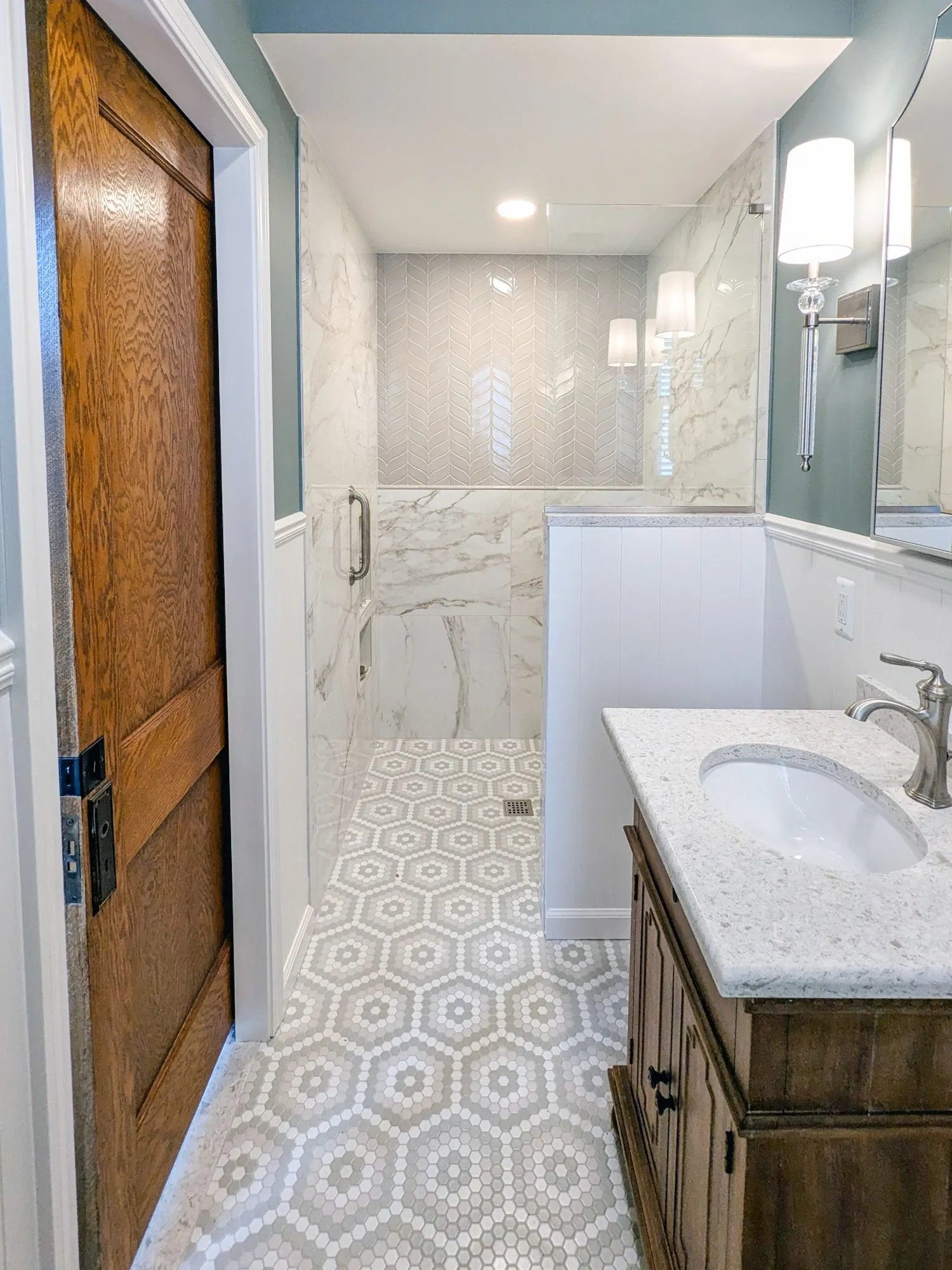 Bath Remodel with Curbless Shower, Plymouth, MI