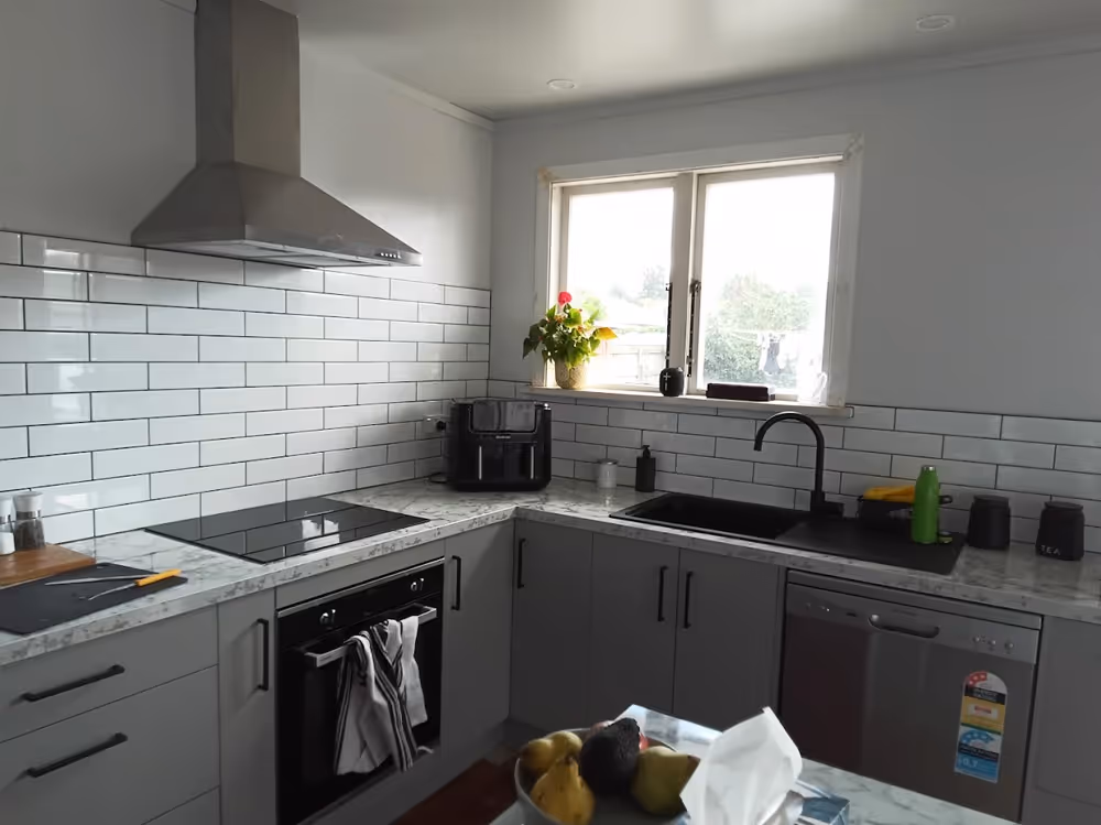 Kitchen renovations and placement | New Leaf Builders