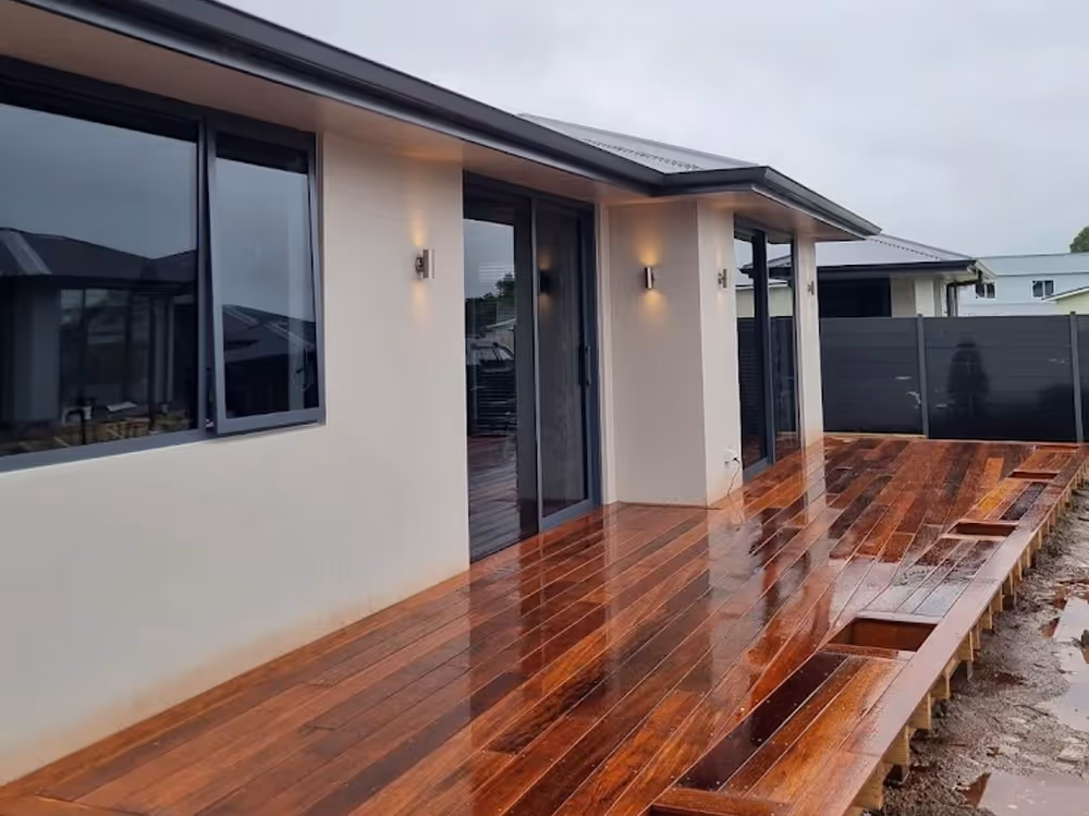 New decking | New Leaf Builders
