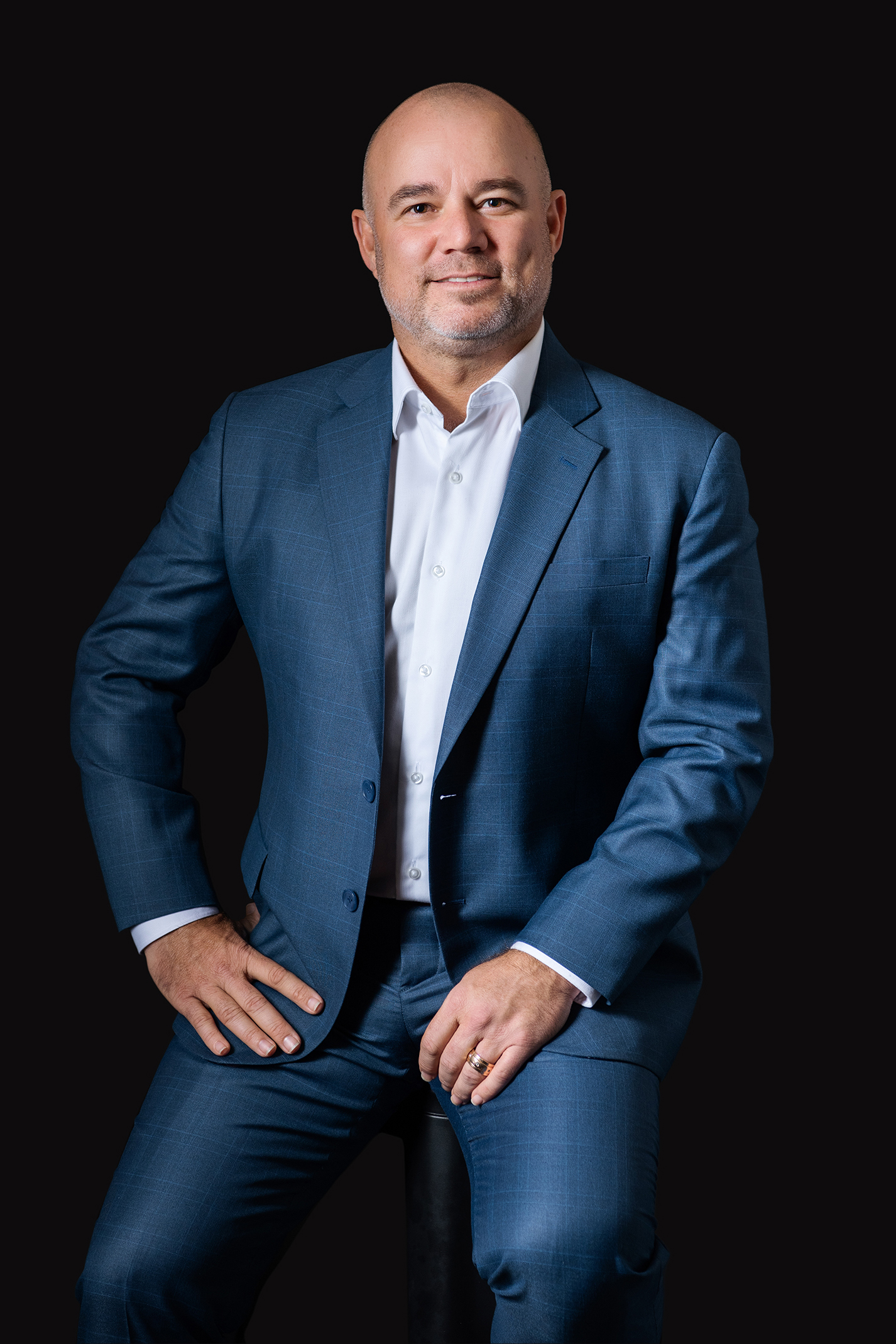 [team] image of individual team member (for a mobility and transportation)