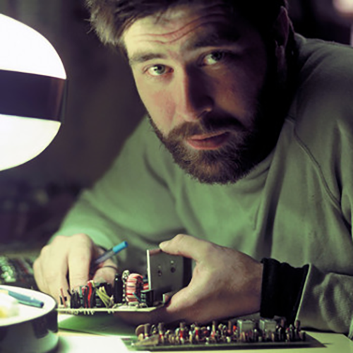 «The Globe Collector» von Summer DeRoche, Australien 2012