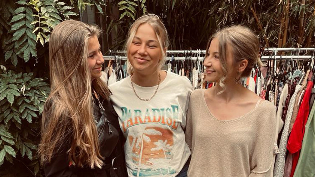 Bypicknick supports local businesses across Flanders — from ice cream shops in St. Idesbald to coffee bars in Ghent, as well as restaurants and hotels, providing full-service marketing, video production, and social media management.