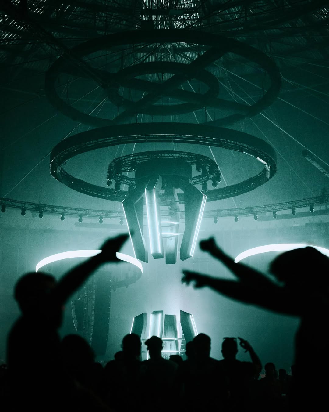 Klangkuenstler: OUTWORLD Reactor tourset 2026