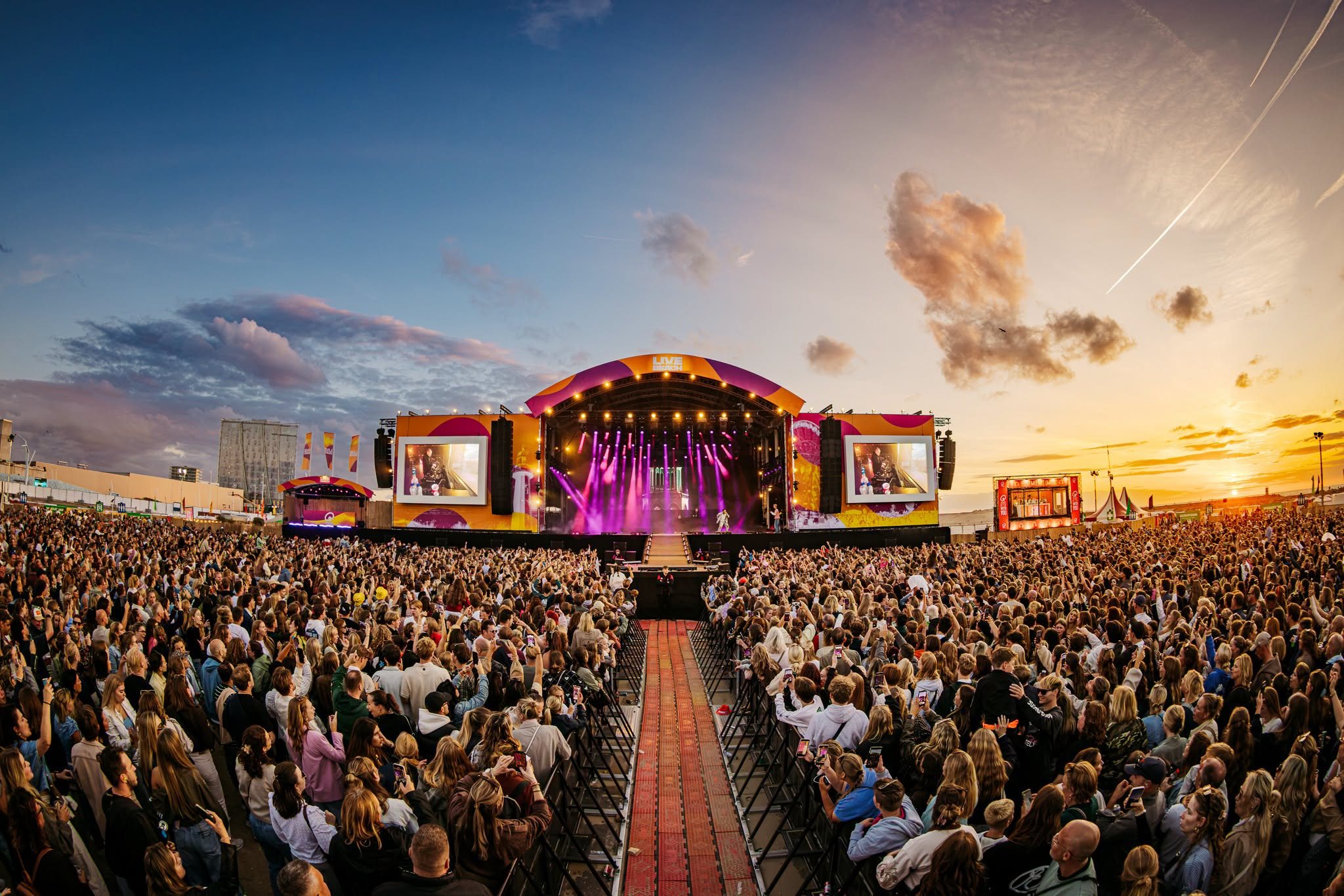 Live on the Beach 2026: Mainstage