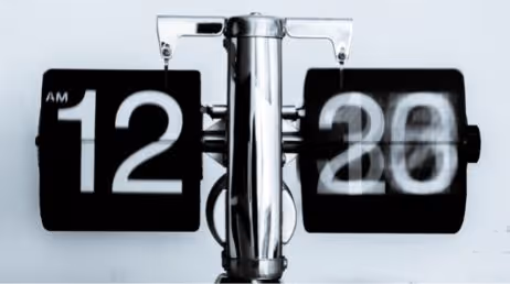 Vintage mechanical flip clock displaying time