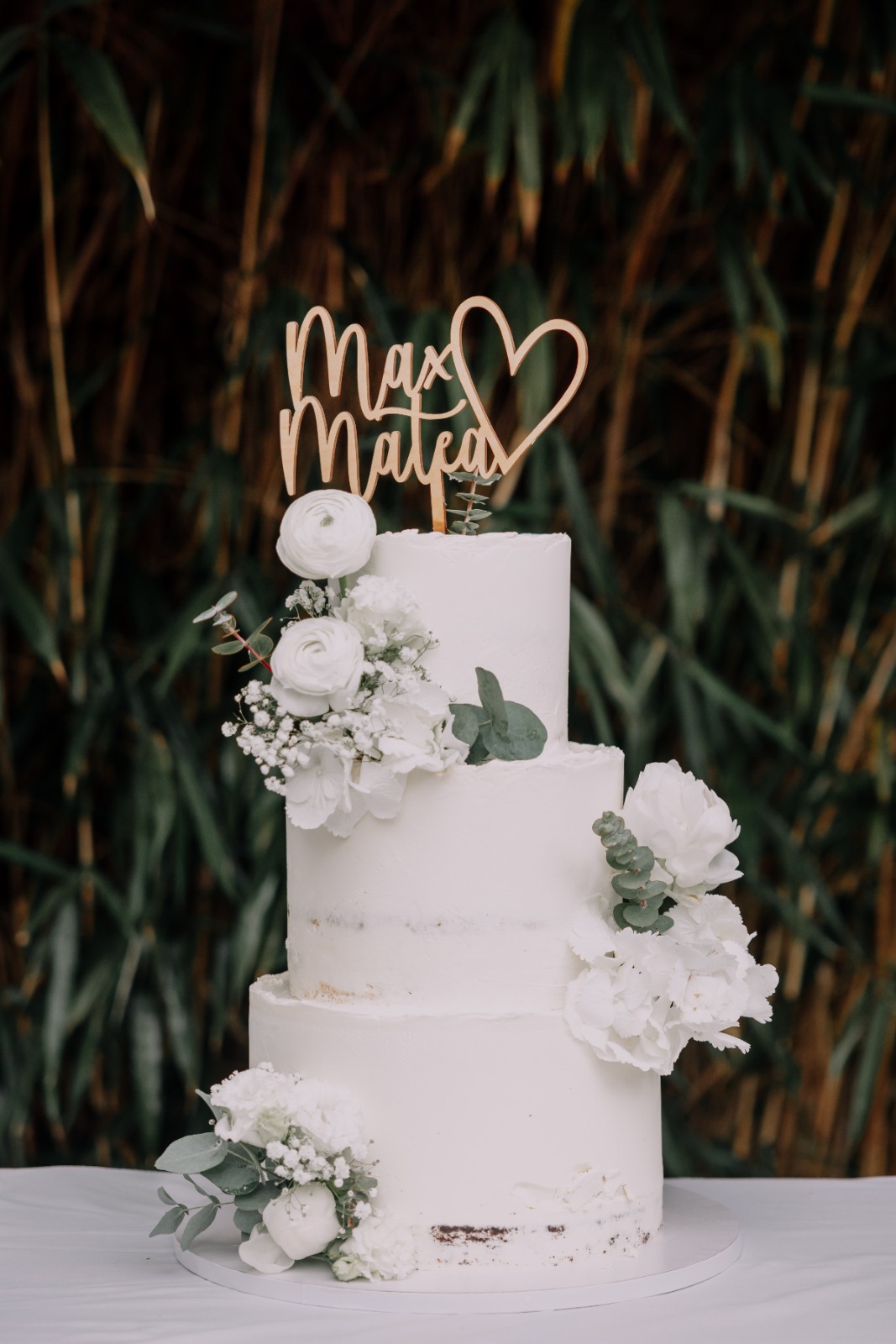 Bild einer Hochzeitstorte vom Catering Dreizehn