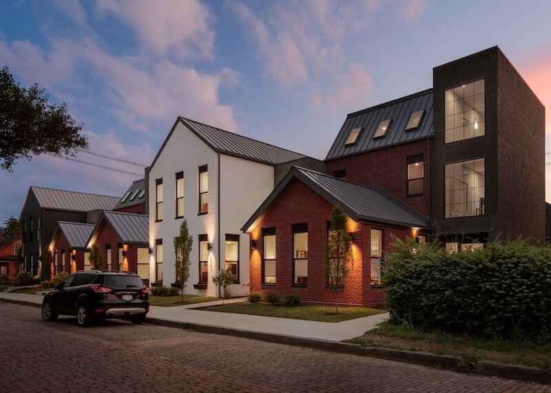 dusk photograph of 10 luxury condominiums on the edge of German Village developed by Jay DeVore