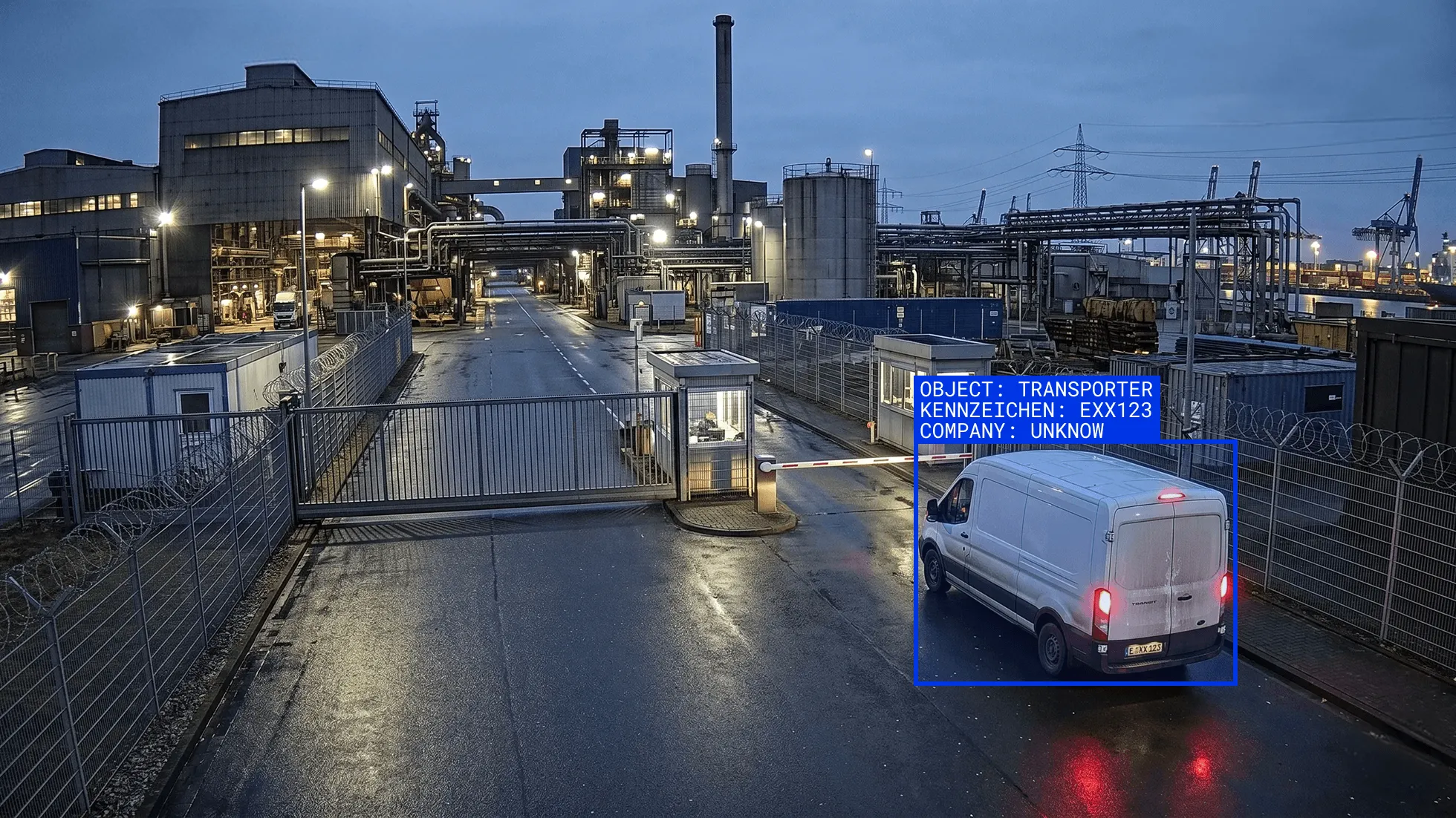Staige KI erkennt live einen weißen Transporter und seinen Kennzeichnen an verschlossener Schranke einer Industrieanlage.