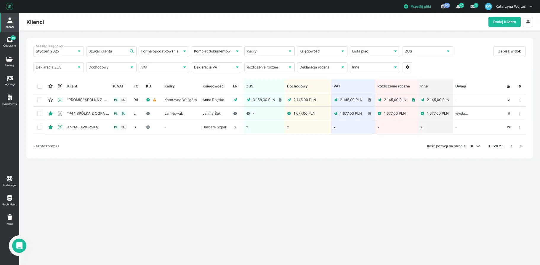 Ekran aplikacji biurowej z listą klientów, zawierający filtry, kolumny z danymi o klientach, ich podatkach i rozliczeniach.