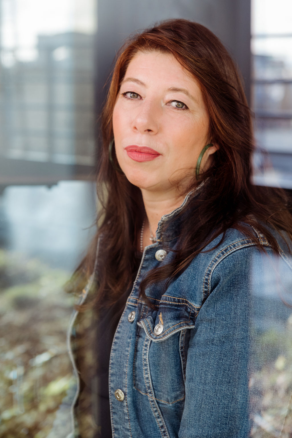 Ambiance douce et féminine lors d'une séance photo portrait