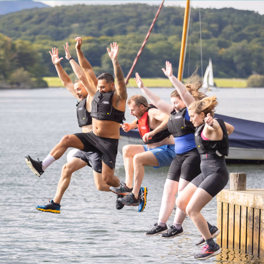 Calisen team jumping into water