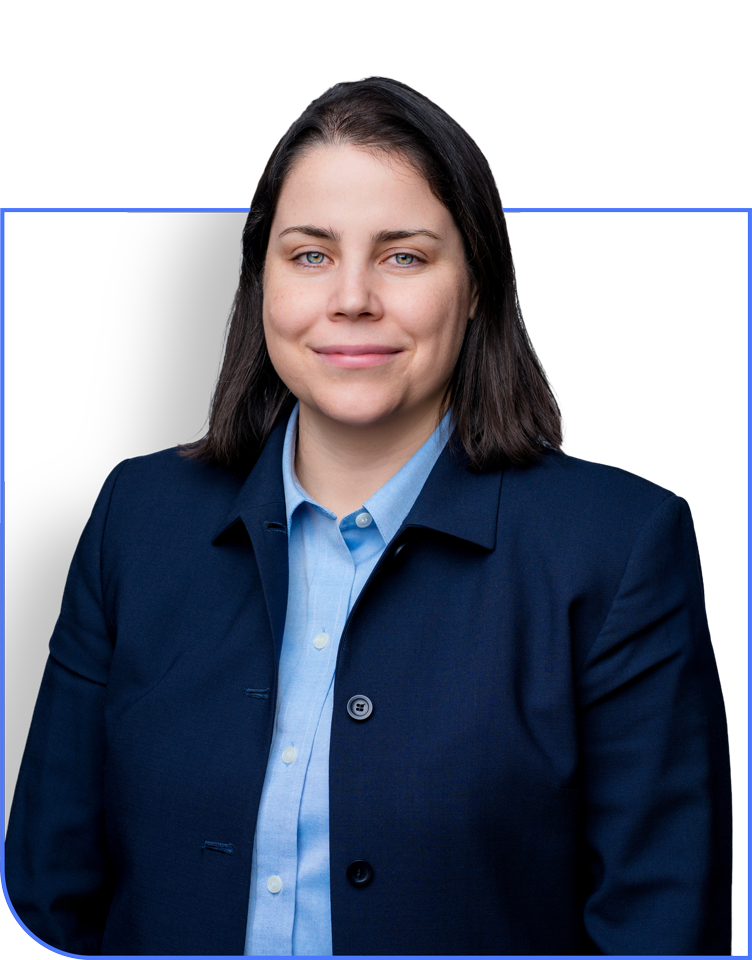 emma bracken headshot