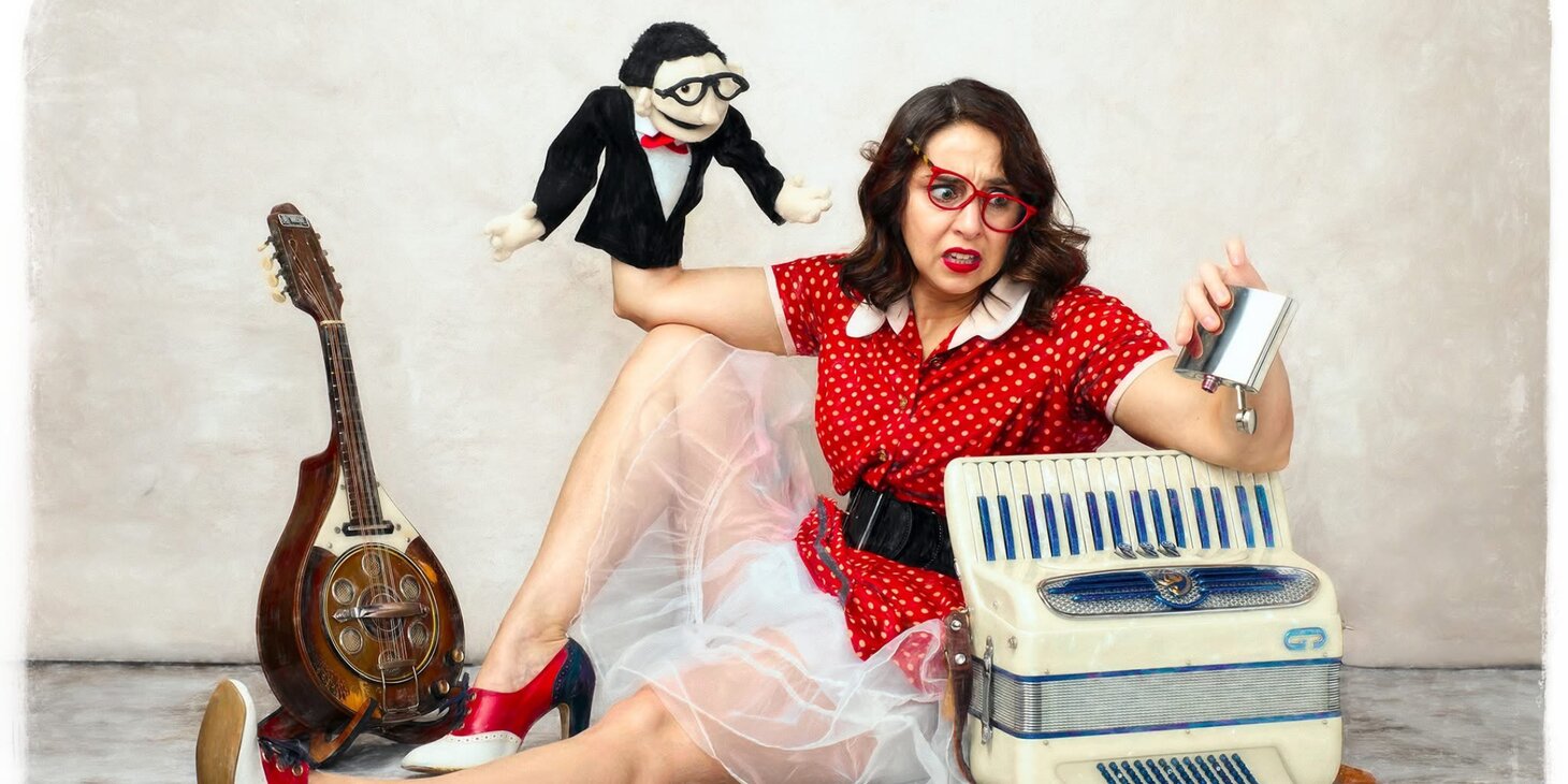 Honest 2 Betsy: Live and Uncensored