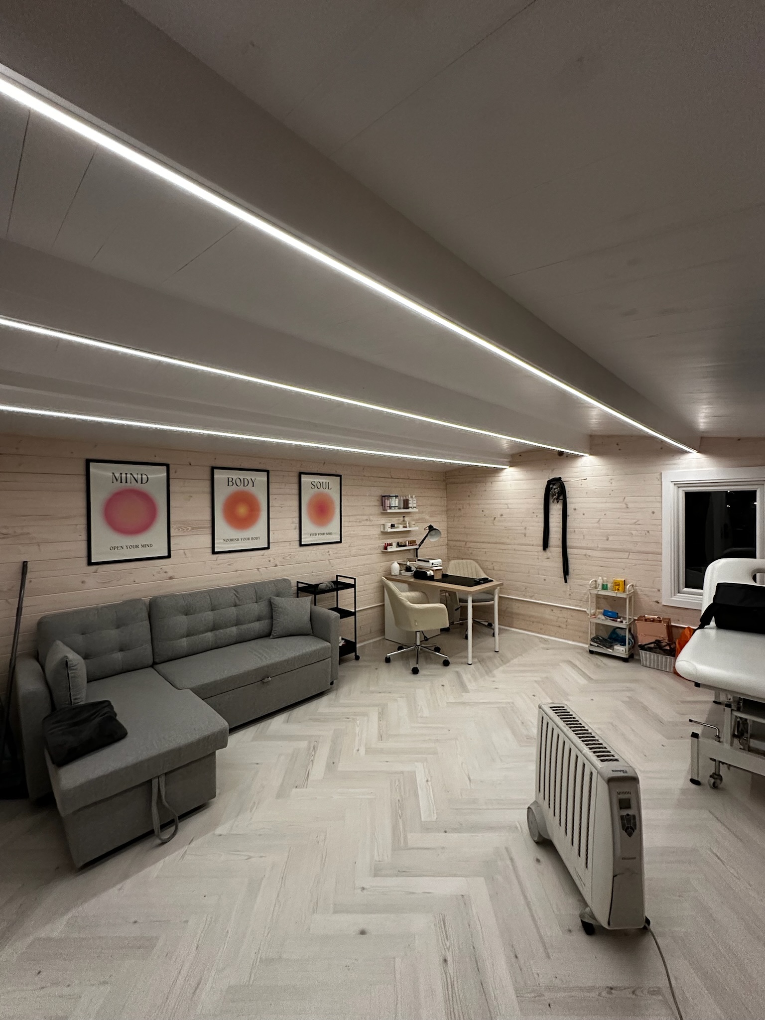 [background image] image of futuristic technology (for a data analytics and business intelligence)