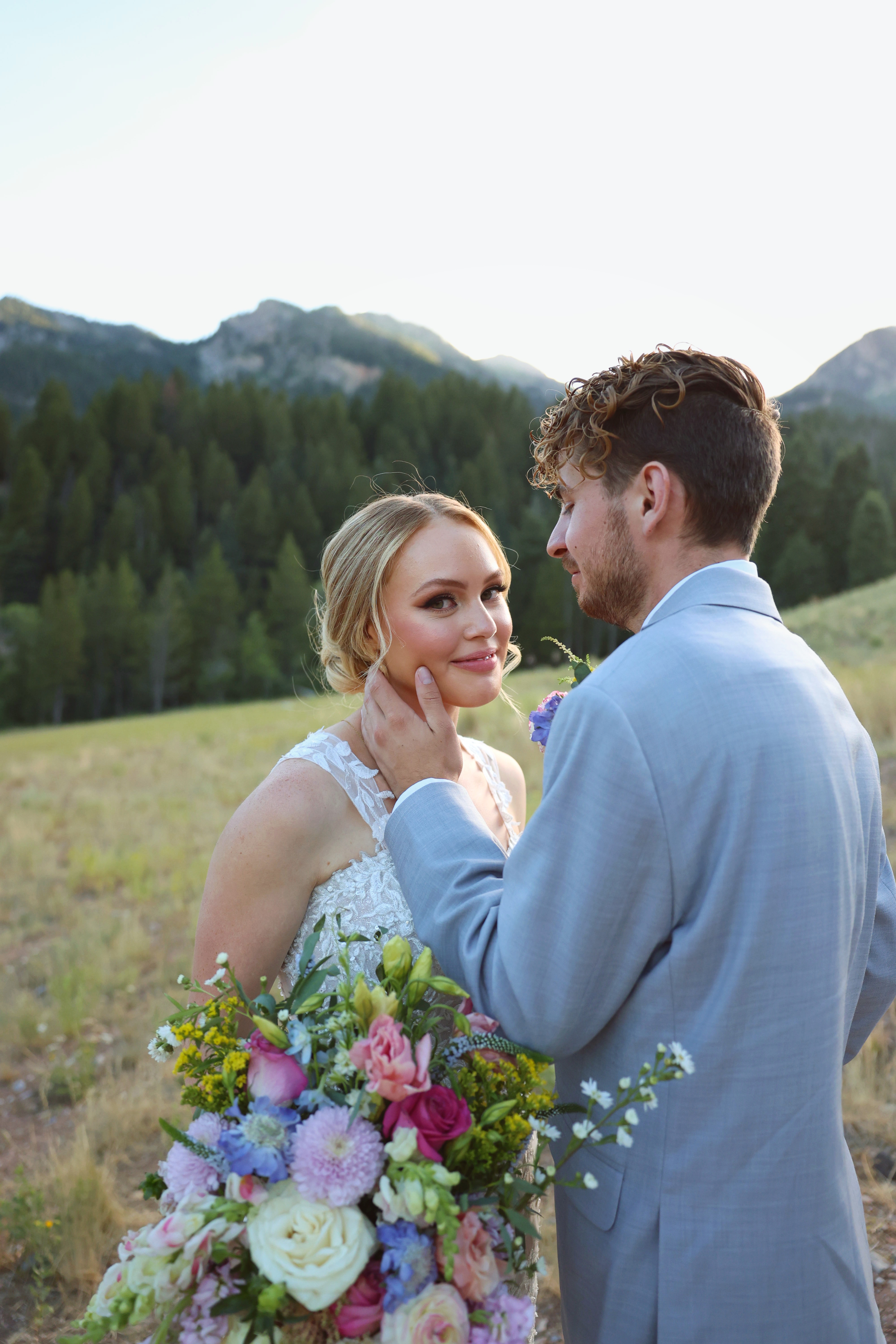 Wedding photo close up in mountains | Wood Films Utah Photography & Videography