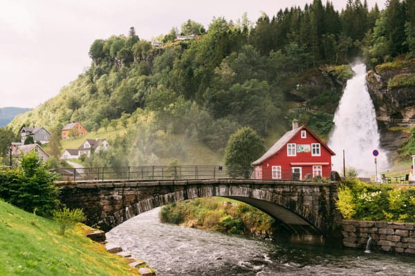 norway-5168-card.jpg