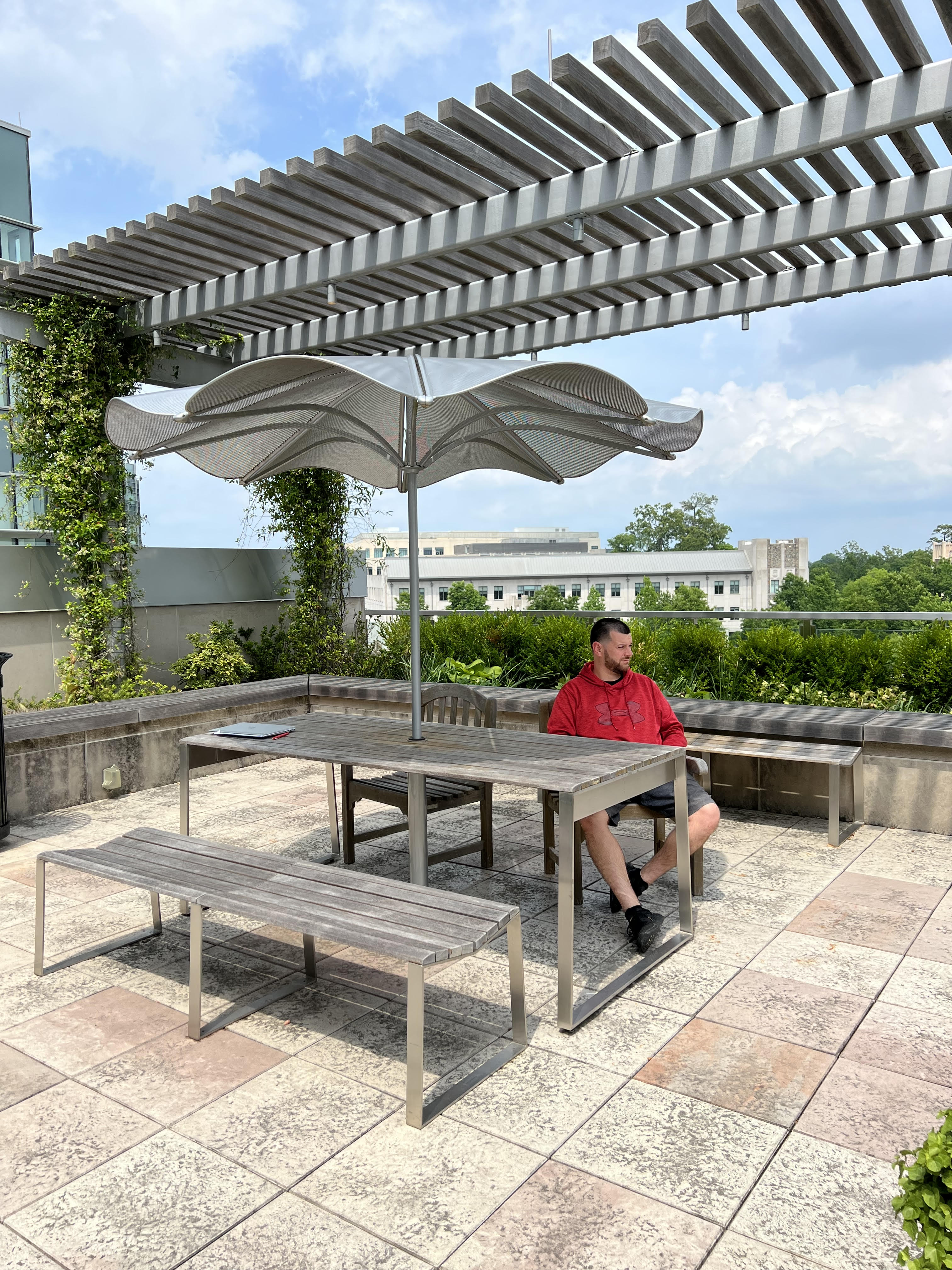 Matt Chiaverotti kissing son, Gus.