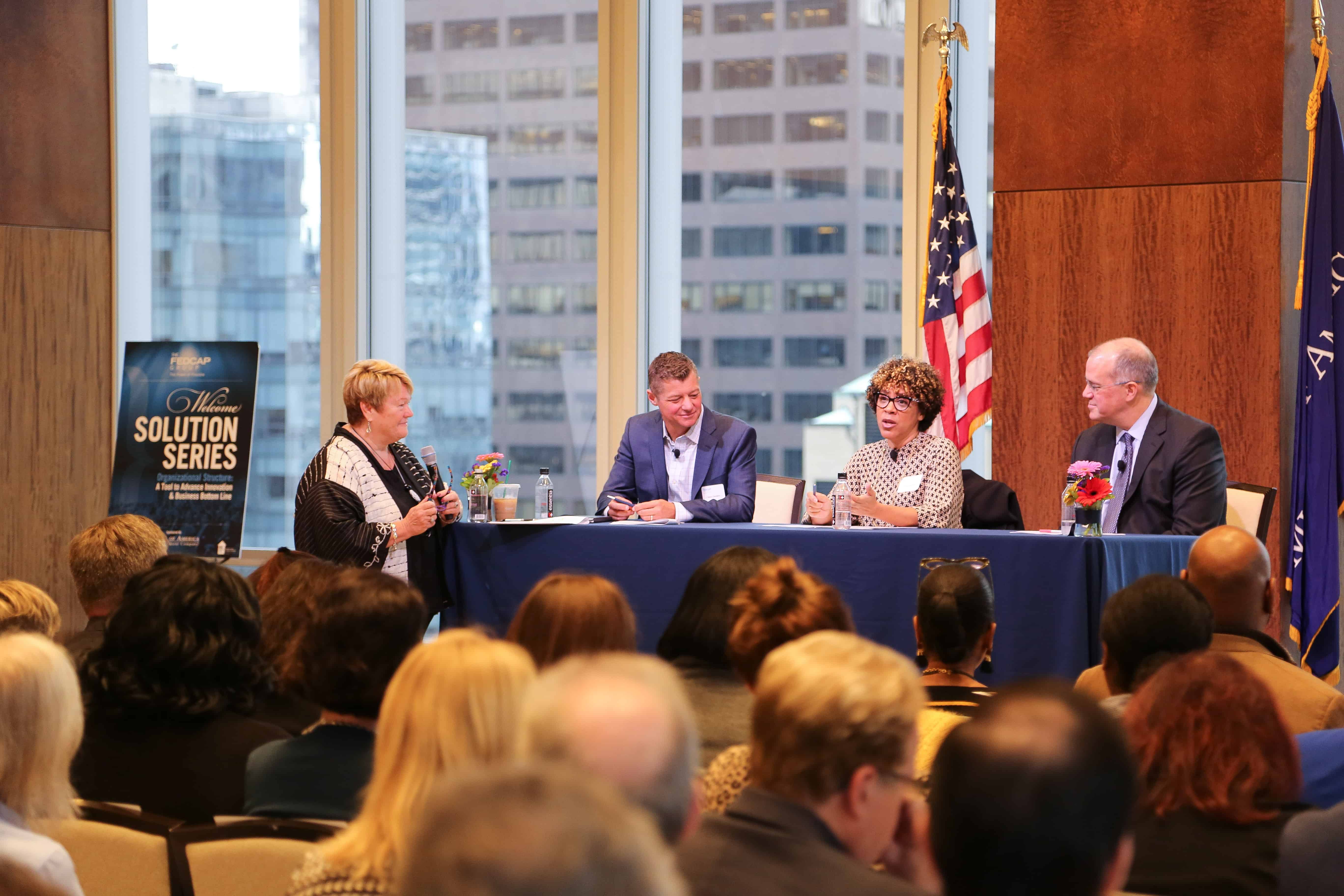 SolutionSeries_Panel_55 (Panel + Lorrie, Angle)