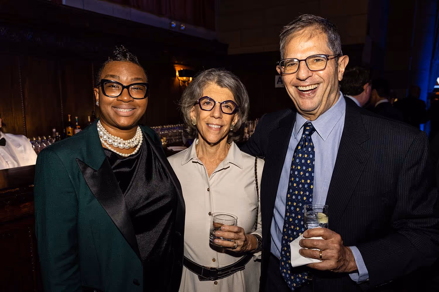 71-1083-112822-FedCapGroupHechler