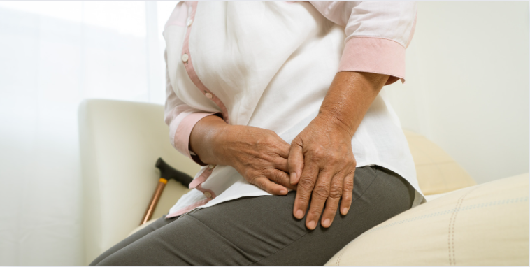 Chiropractor hip pain