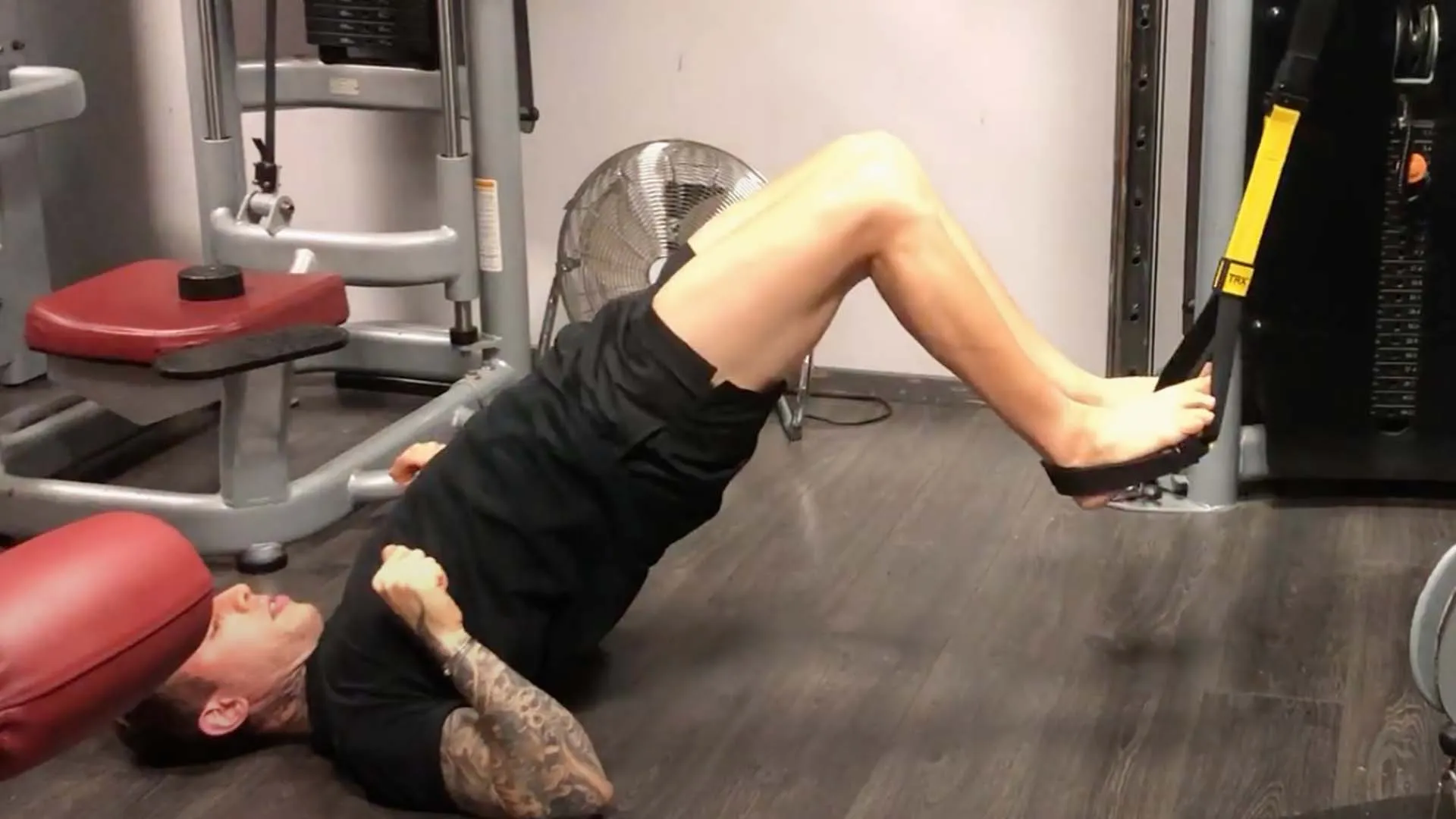 Leg curl avec TRX.
