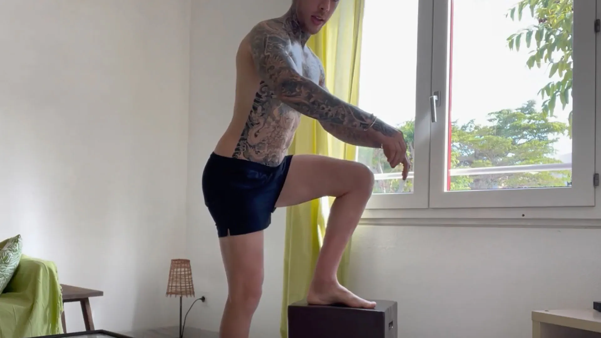 Montée sur banc (step-up).