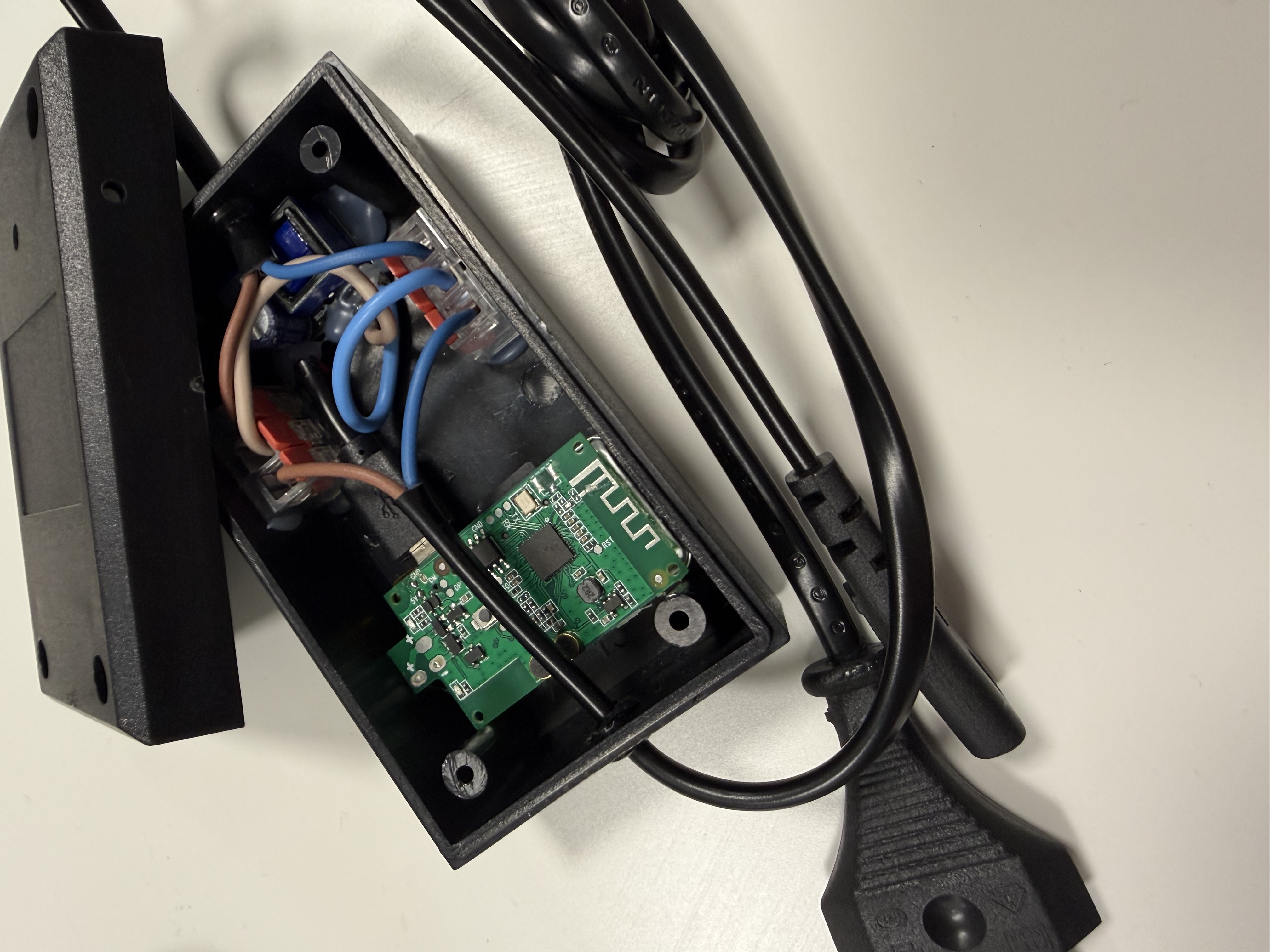 upravene zarizeni napajeni / modified power supply